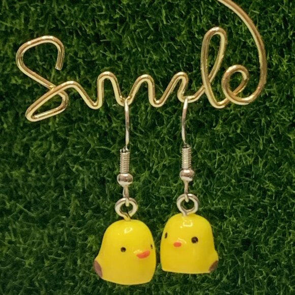 Chick Earring, Easter Earring, Easter Basket Gift, Chicken Earring, Bird Earring - Picture 5 of 6